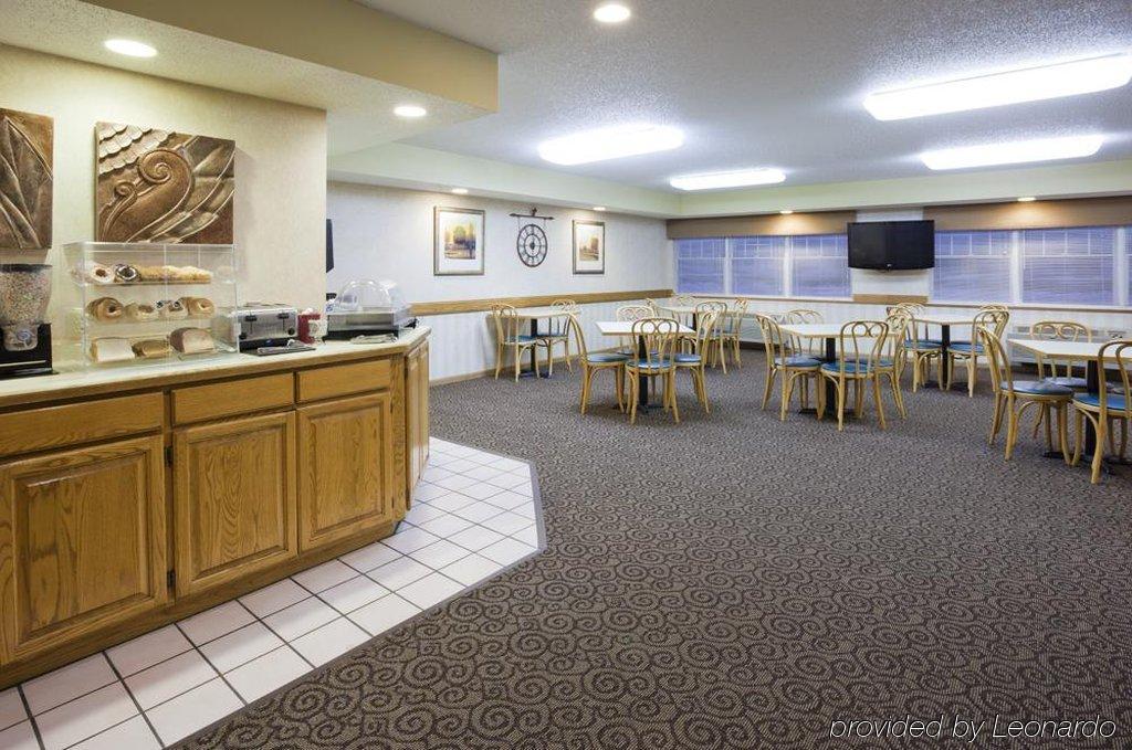 Quality Inn & Suites Stillwater Restoran fotoğraf